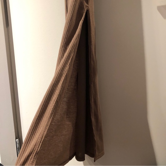 Bodycon Ribbed Dress - Picture 3 of 4